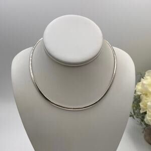 Sterling Silver 925 Omega Chain Necklace Round Adjustable 4mm 16”
18.5 grams‎